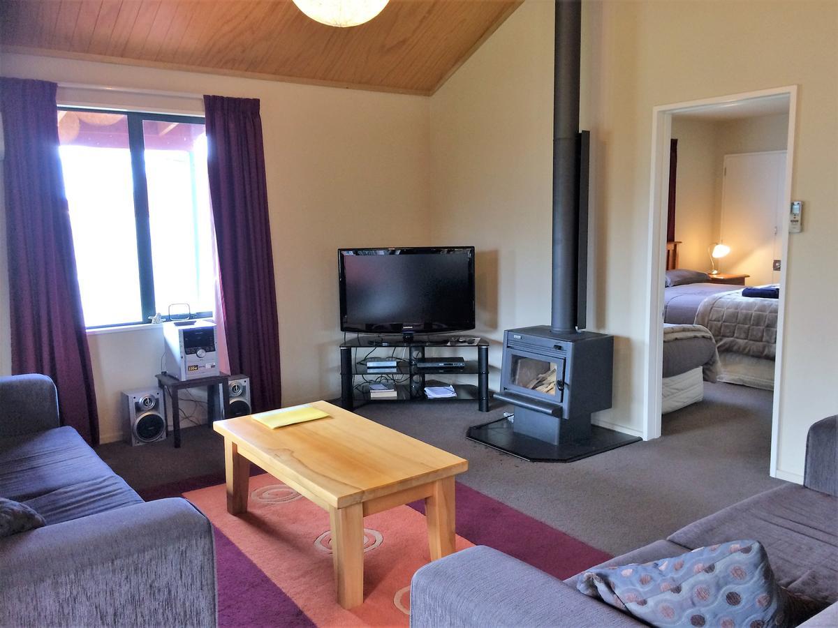 Cedar Chalets And Barkers Lodge Methven Extérieur photo