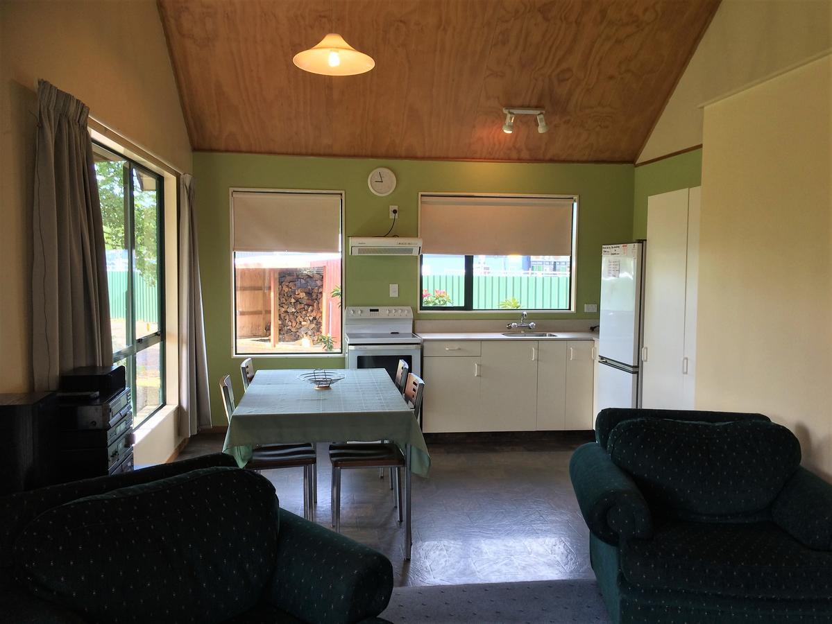 Cedar Chalets And Barkers Lodge Methven Extérieur photo